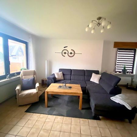 Ferienwohnung Zum Koenig Bremm Bagian luar foto